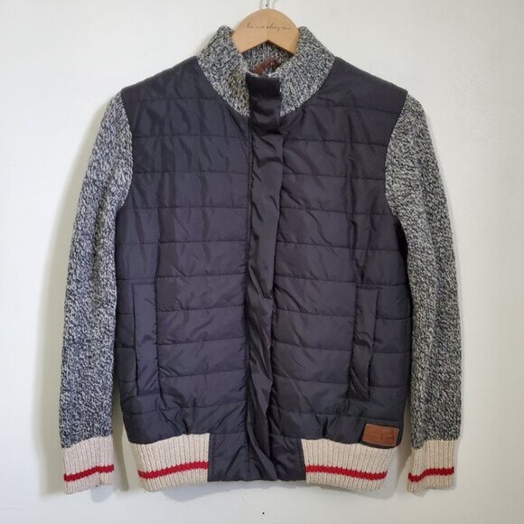 Roots Jackets & Blazers - Rare~ Roots Gray Quilted Women's Jacket